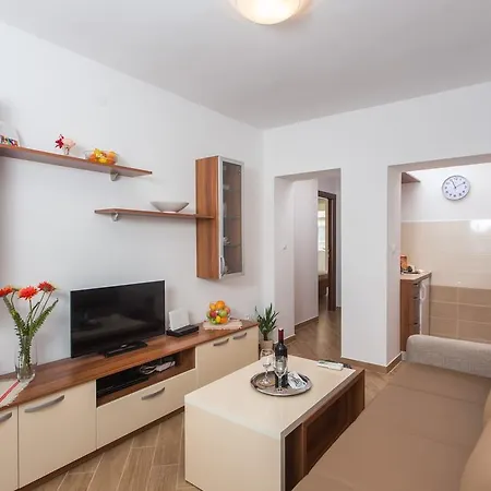 Apartman Gravosa *