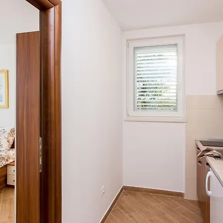 Gravosa- Free Parking Dubrovnik