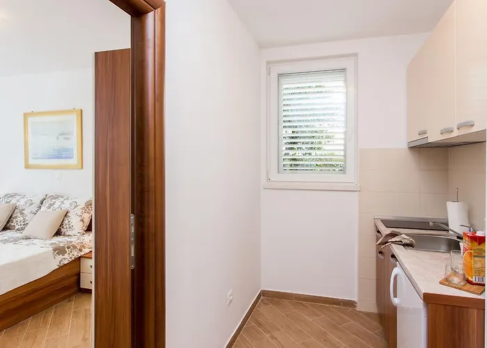 Gravosa- Free Parking Dubrovnik